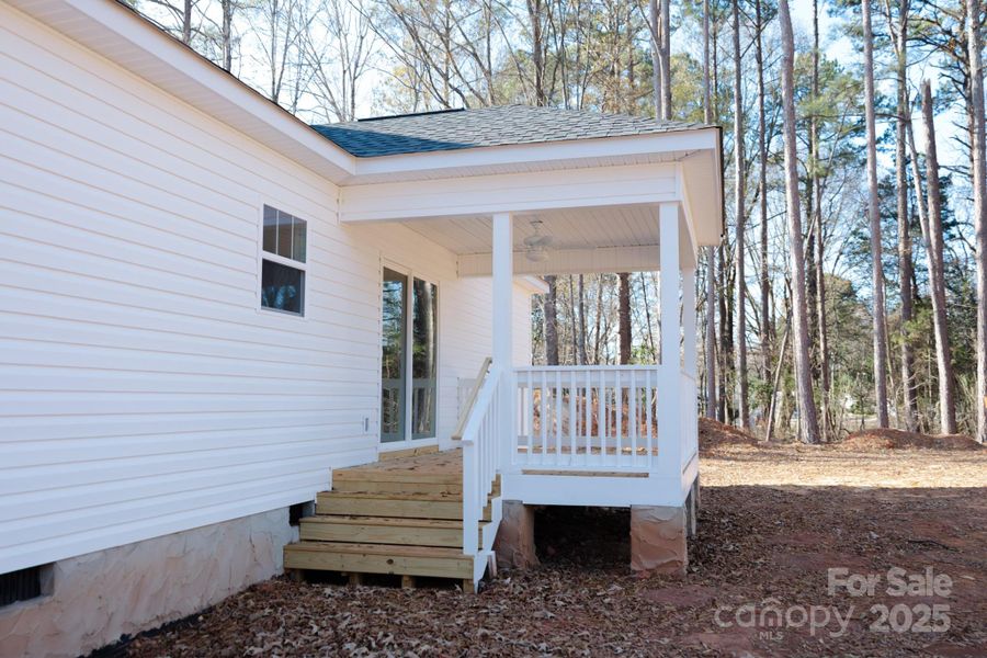 Exterior details and patio area of a home in , York (Image 15).