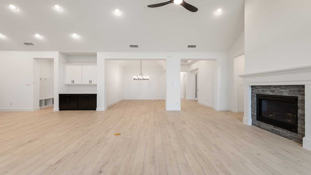 Representative unfurnished interior of a home built from the 3566W by Perry Homes in Sonoma Verde 70', Rockwall (Image 11).