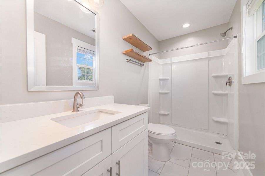 Primary Suite Bathroom