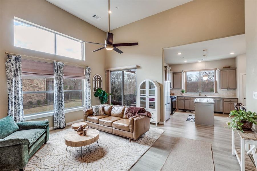 Open Concept - Great for Entertaining