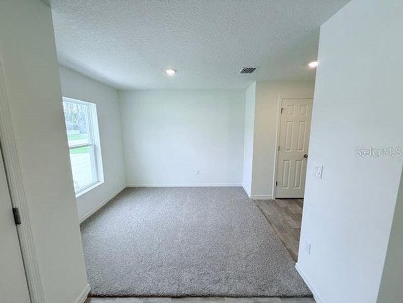 Spacious, unfurnished interior of a new home in , Palm Coast (Image 9).