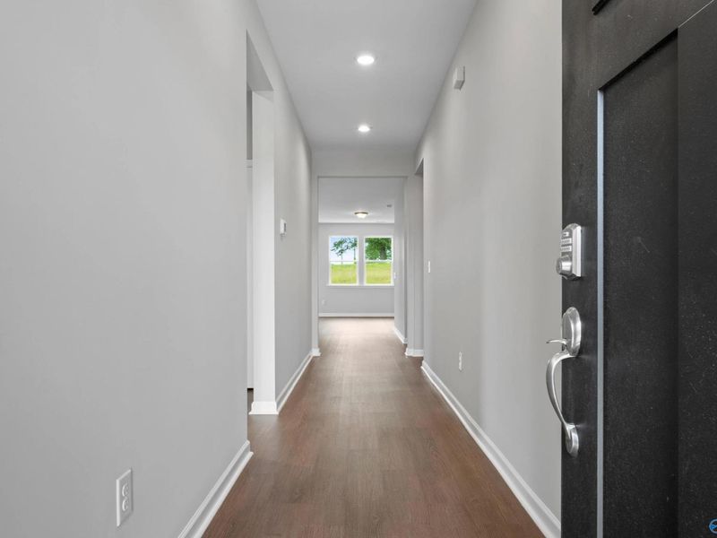 Spacious, unfurnished interior of a new home in Bailey Park, Fayetteville (Image 22).