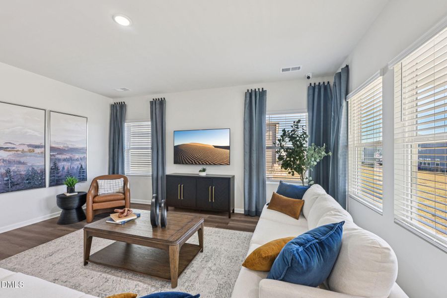 8-web-or-mls-Raleigh - River Glen - 64 W