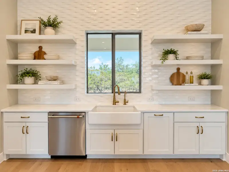 Furnished interior view inside a new home in , Canyon Lake (Image 20).