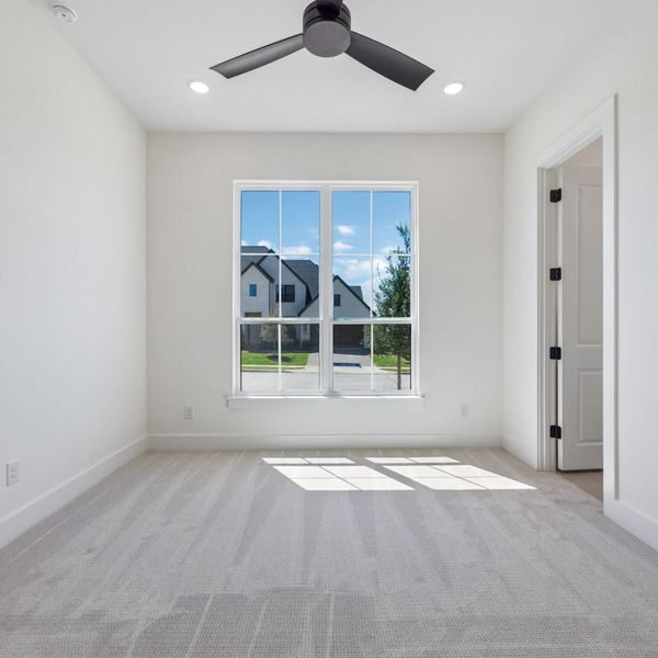 Spacious, unfurnished interior of a new home in StarView, Prosper (Image 64).