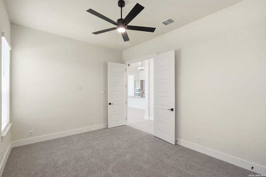 Spacious, unfurnished interior of a new home in , Boerne (Image 41).