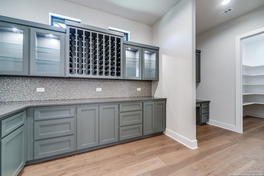 Furnished interior view inside a new home in , Boerne (Image 9).