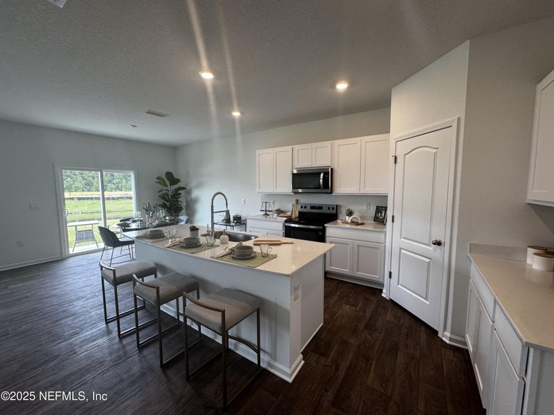 Furnished interior view inside a new home in The Arbors, Jacksonville (Image 6). Furnished interior view inside a new home in The Arbors, Jacksonville (Image 6).