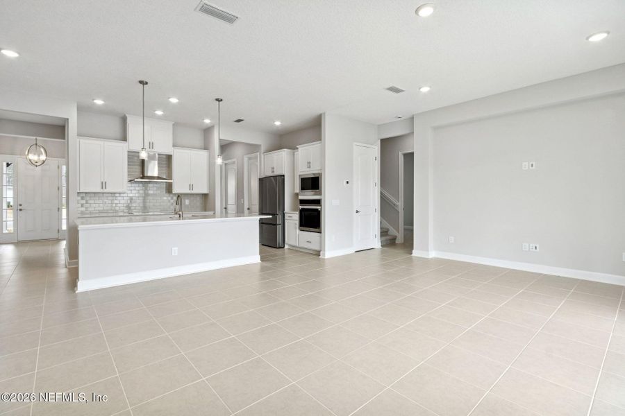 Spacious, unfurnished interior of a new home in , Yulee (Image 31). Spacious, unfurnished interior of a new home in , Yulee (Image 31).