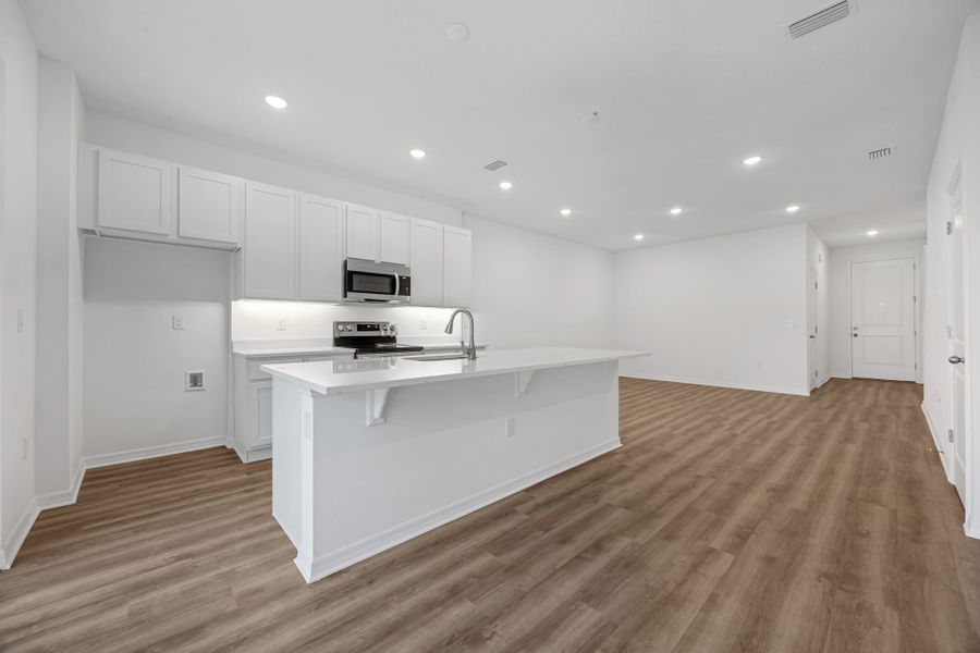 Representative furnished interior of a home built from the Abbey by Hartizen Homes in Shenandoah Reserve, Orlando (Image 20).