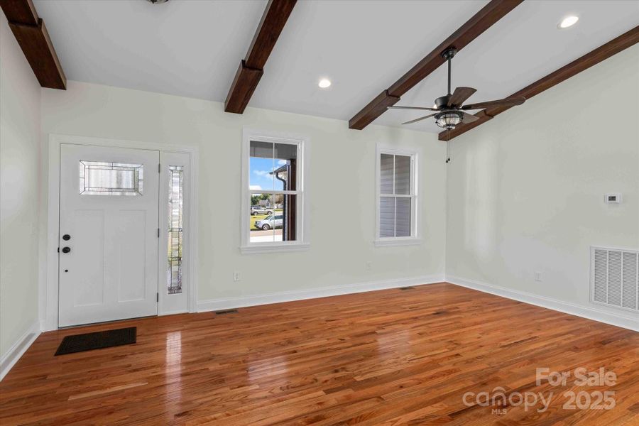 Spacious, unfurnished interior of a new home in , Cleveland (Image 27).