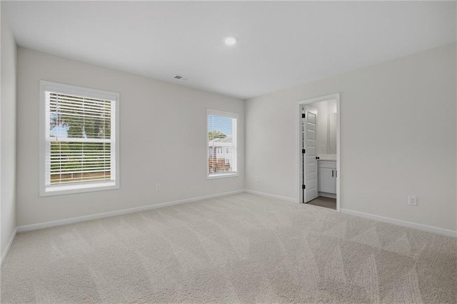 Spacious, unfurnished interior of a new home in , Mableton (Image 35).