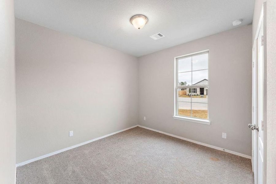 Spacious, unfurnished interior of a new home in Granger Pines, Conroe (Image 10). Spacious, unfurnished interior of a new home in Granger Pines, Conroe (Image 10).