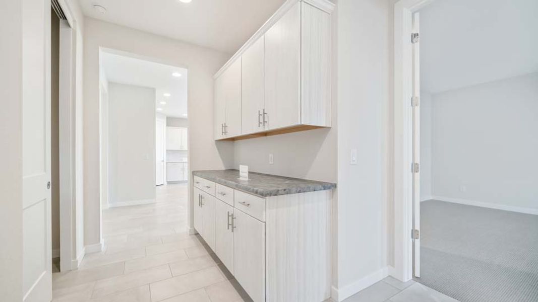 Representative furnished interior of a home built from the Harmony by Costa Verde Homes in Retreat at Mountain View Ranch, Casa Grande (Image 20).