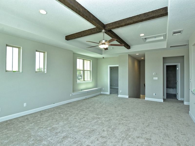 Representative unfurnished interior of a home built from the Madera II by Giddens Homes in Scofield Farms Estates, Georgetown (Image 334).