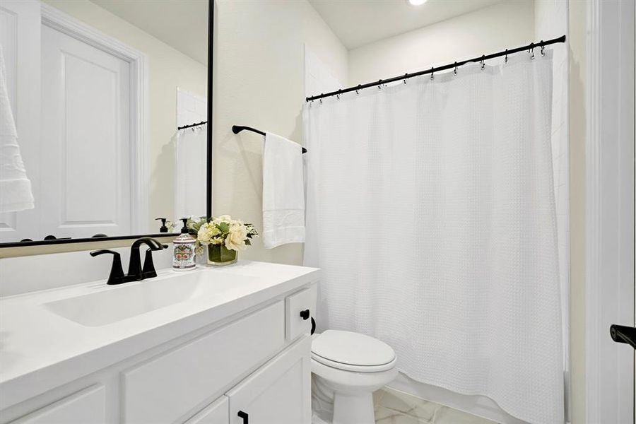 Furnished interior view inside a new home in , Midlothian (Image 28).