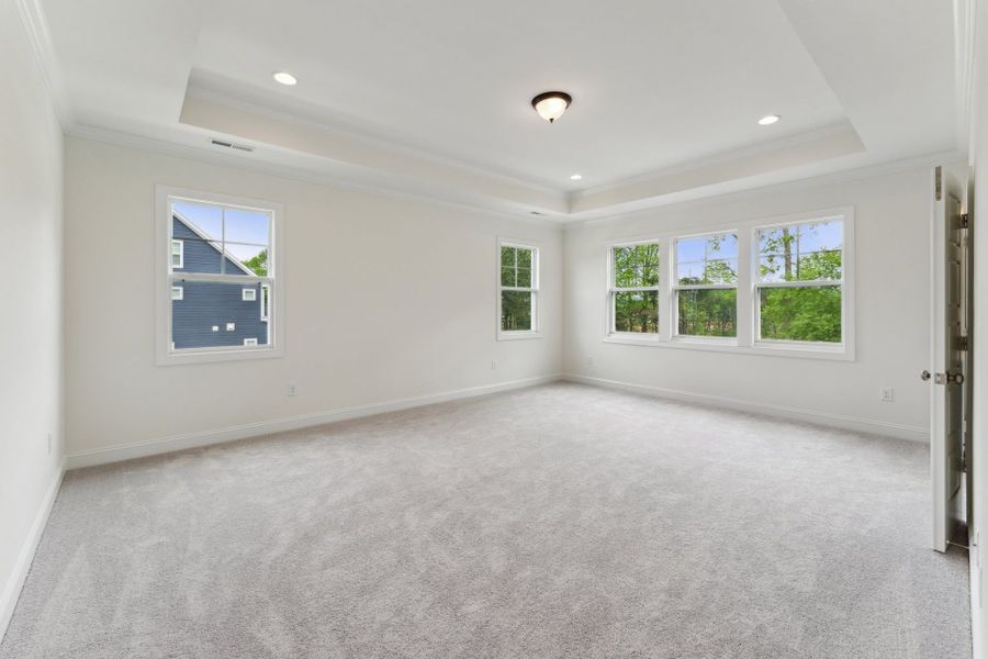 25- HHHunt Homes Mason Primary Bedroom