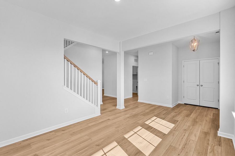 Spacious, unfurnished interior of a new home in Hanes Lake, Winston-Salem (Image 20).