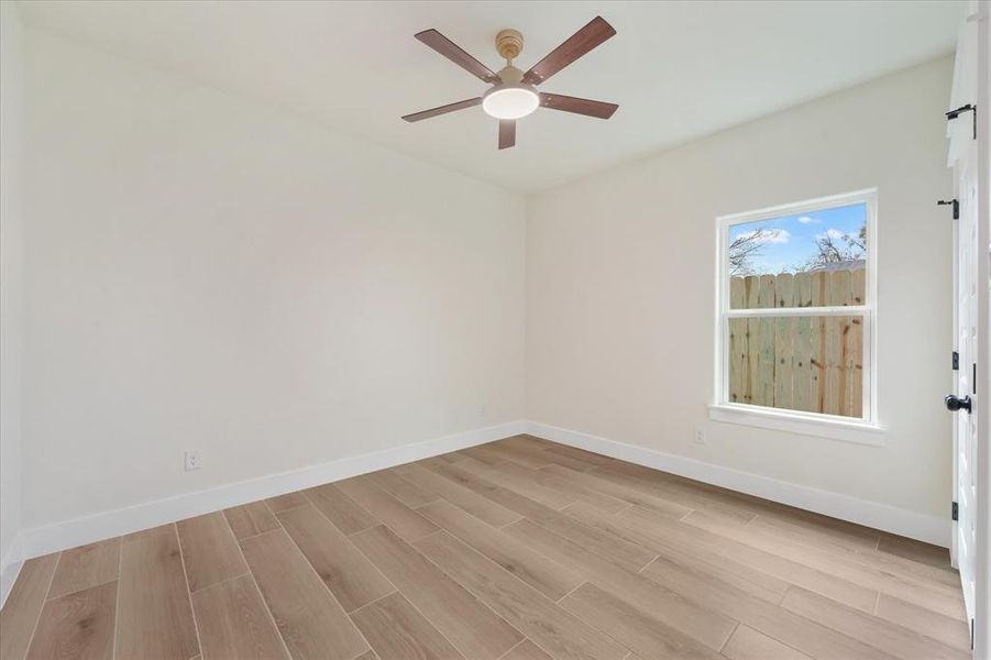 Spacious, unfurnished interior of a new home in , Fort Worth (Image 18).