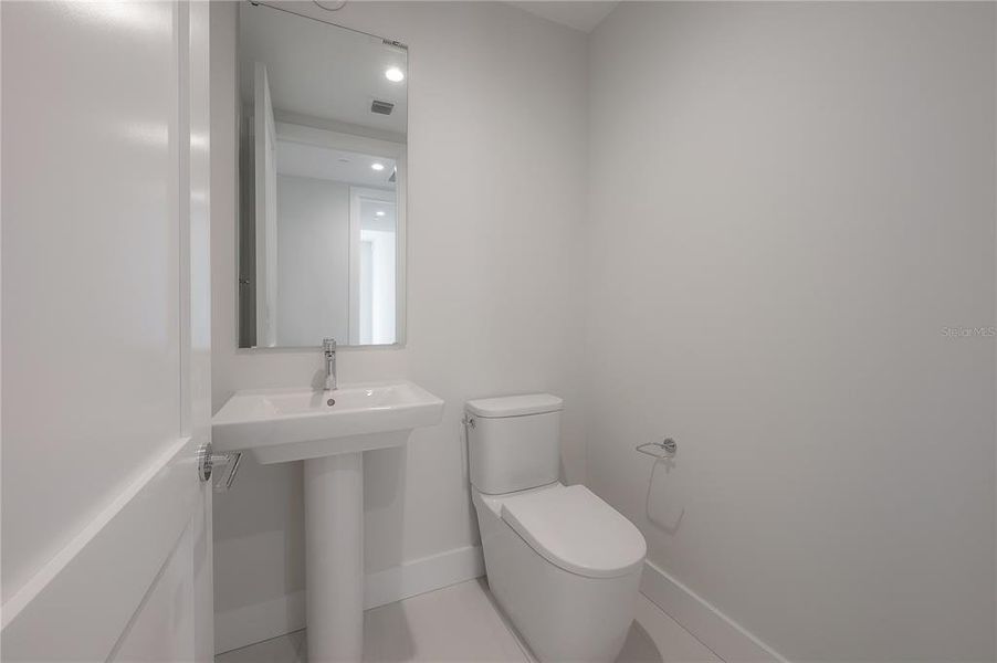 Furnished interior view inside a new home in , St. Petersburg (Image 18).