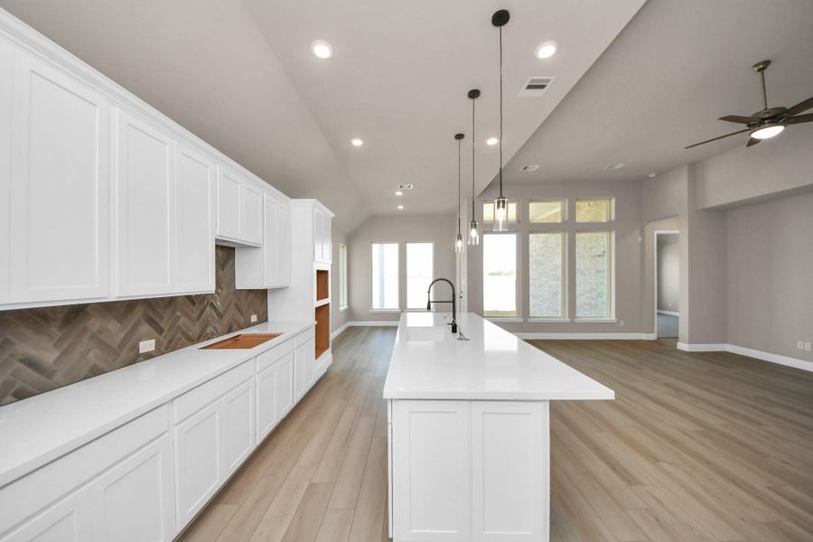 Image 41 of a home in Bridgeland: Heritage Collection. Image 41 of a home in Bridgeland: Heritage Collection.