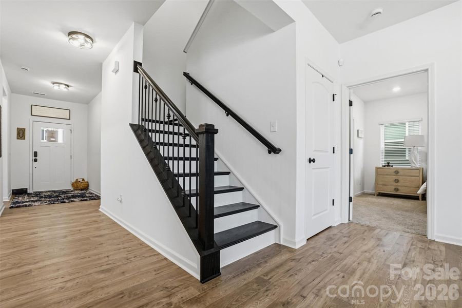 Spacious, unfurnished interior of a new home in Edgewater Lakeview On Your Lot, Lancaster (Image 21). Spacious, unfurnished interior of a new home in Edgewater Lakeview On Your Lot, Lancaster (Image 21).