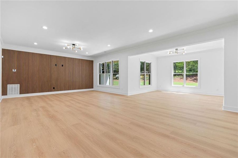 Spacious, unfurnished interior of a new home in , Marietta (Image 68).