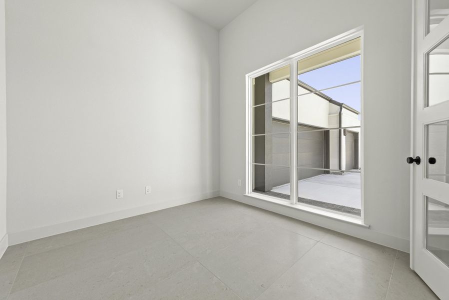 Representative unfurnished interior of a home built from the The Oakville by Westin Homes in Kresston, Montgomery (Image 17). Representative unfurnished interior of a home built from the The Oakville by Westin Homes in Kresston, Montgomery (Image 17).