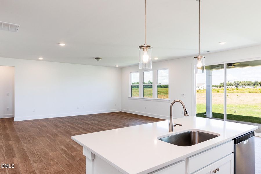 FFF-Lot53-Clearwater_QMI (17) FFF-Lot53-Clearwater_QMI (17)