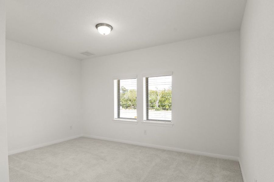 Representative unfurnished interior of a home built from the Oak by Pacesetter Homes in Blanco Vista, San Marcos (Image 31).