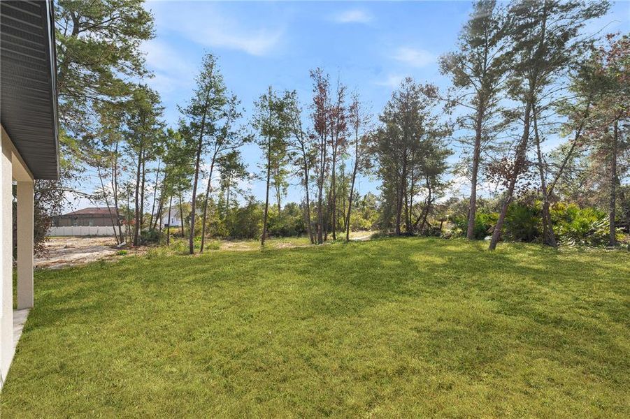 Exterior details and patio area of a home in , Poinciana (Image 20).