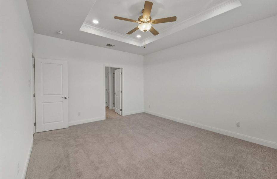 Spacious, unfurnished interior of a new home in Patterson Ranch, Georgetown (Image 14). Spacious, unfurnished interior of a new home in Patterson Ranch, Georgetown (Image 14).