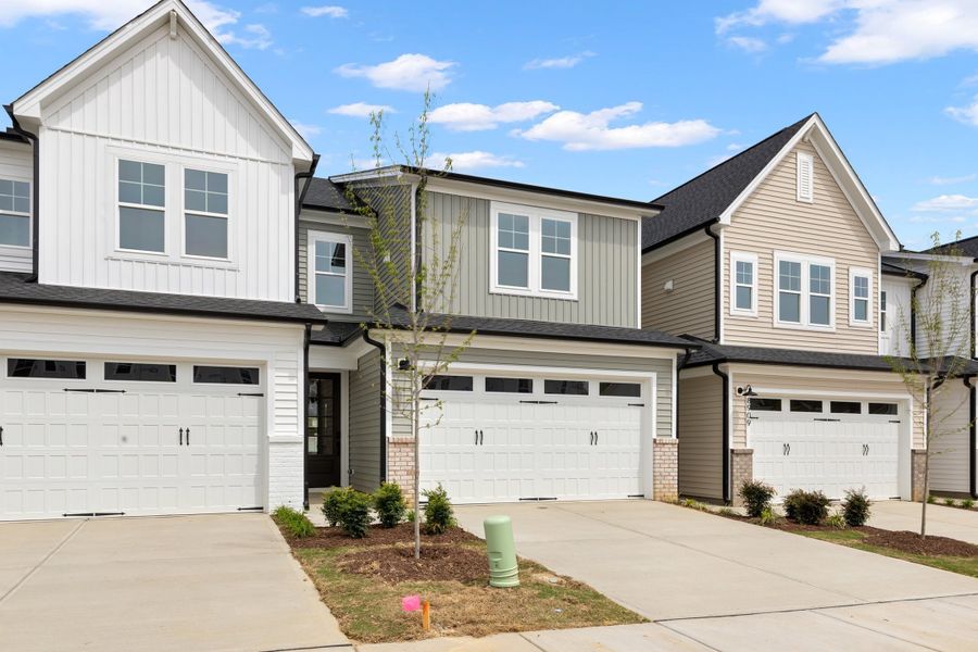 Representative exterior photo of a completed home built from the The Hemlock by RobuckHomes in Kennebec Crossing, Angier, NC (Image 45).