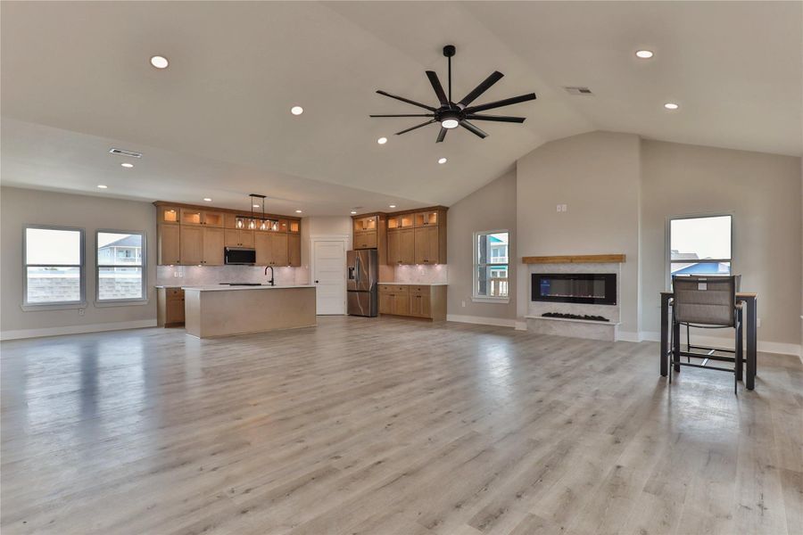 Spacious, unfurnished interior of a new home in , Freeport (Image 24). Spacious, unfurnished interior of a new home in , Freeport (Image 24).