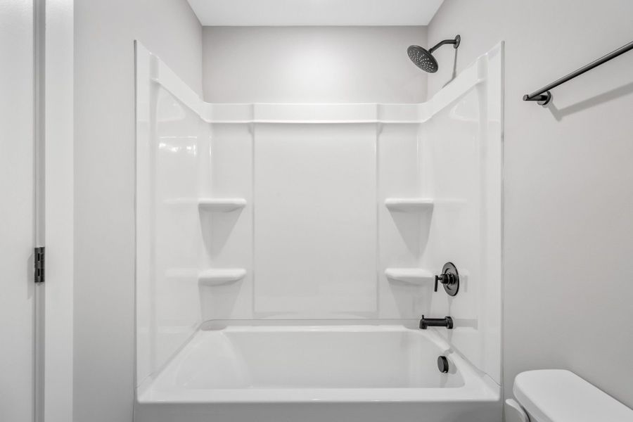 Image 64 of a home in Calista Farms.