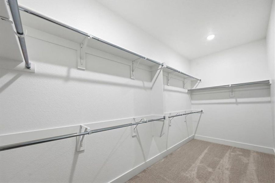 Spacious, unfurnished interior of a new home in Mantua Point, Van Alstyne (Image 20).