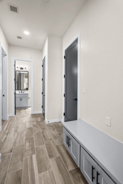 Furnished interior view inside a new home in Verdancia, El Paso (Image 15).