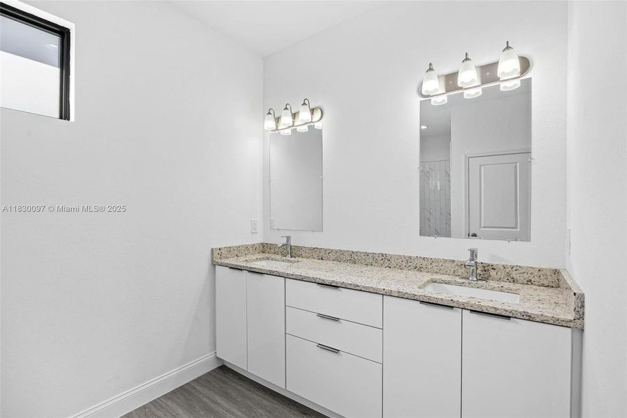 Furnished interior view inside a new home in , Lehigh Acres (Image 7).