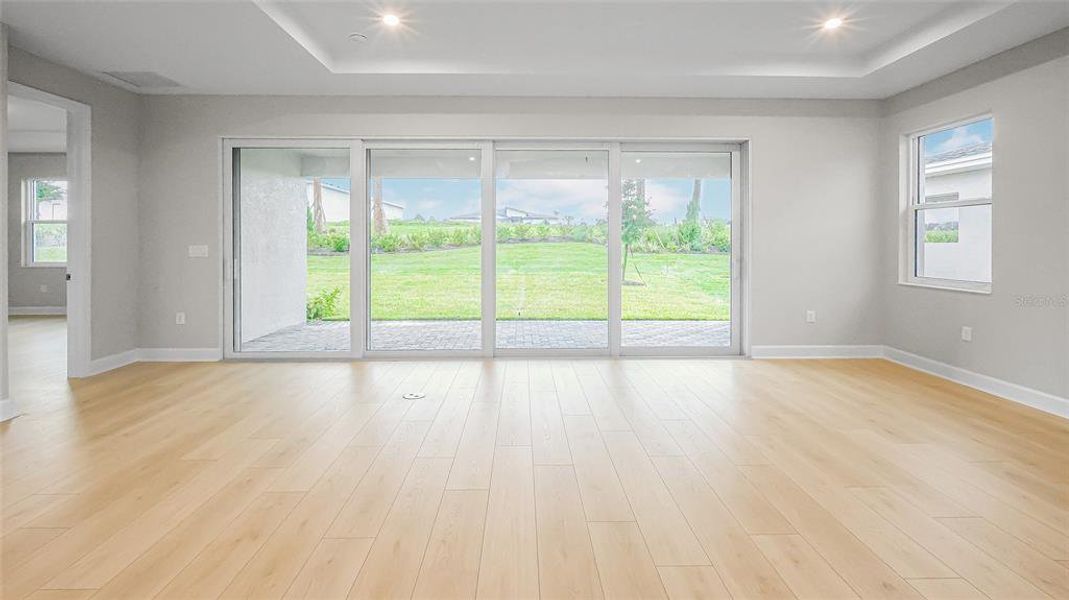 Spacious, unfurnished interior of a new home in Cresswind at Lake Harris, Tavares (Image 58). Spacious, unfurnished interior of a new home in Cresswind at Lake Harris, Tavares (Image 58).