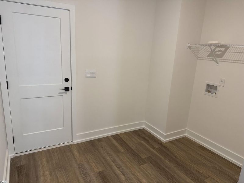 Spacious, unfurnished interior of a new home in Hidden Lake Estates, Greenville (Image 16).