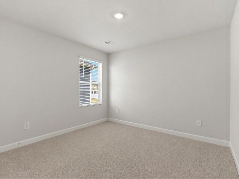 Spacious, unfurnished interior of a new home in Wexford Park, Fountain Inn (Image 19).