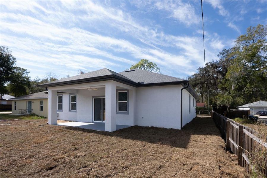 Exterior details and patio area of a home in , Apopka (Image 23).