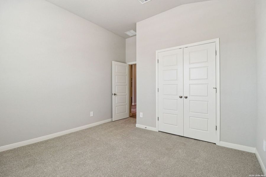 Spacious, unfurnished interior of a new home in Estancia Ranch - Classic Series, San Antonio (Image 35).