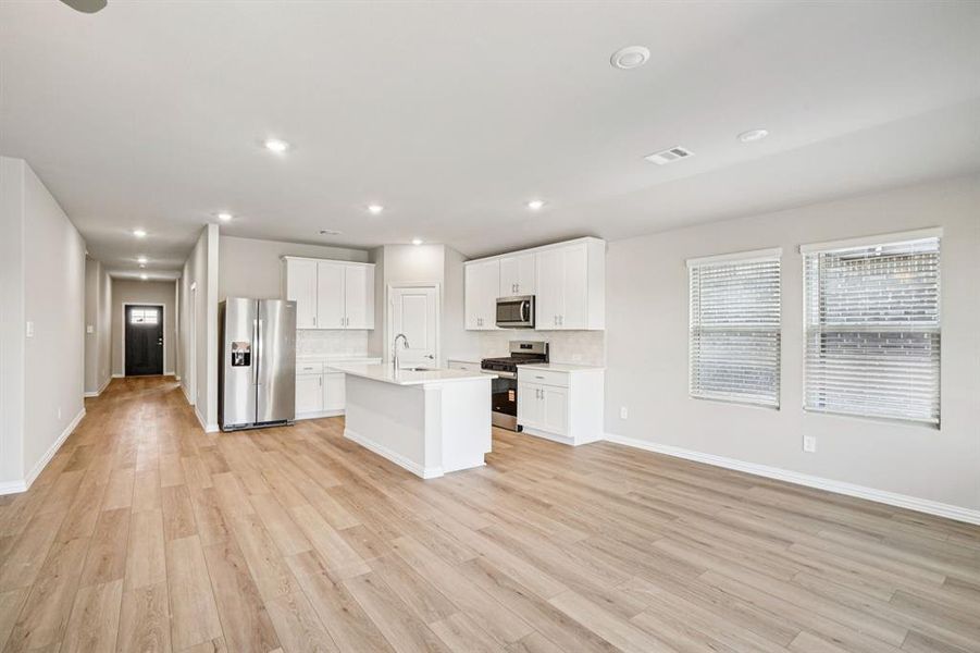 Photo is not of the actual home, but is an inspirational photo of builder’s model home and may depict options, furnishings, and/or decorator features that are not included.