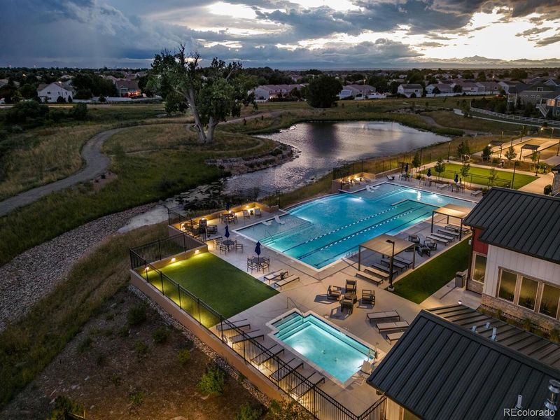 Community amenities in , Aurora (Image 25).