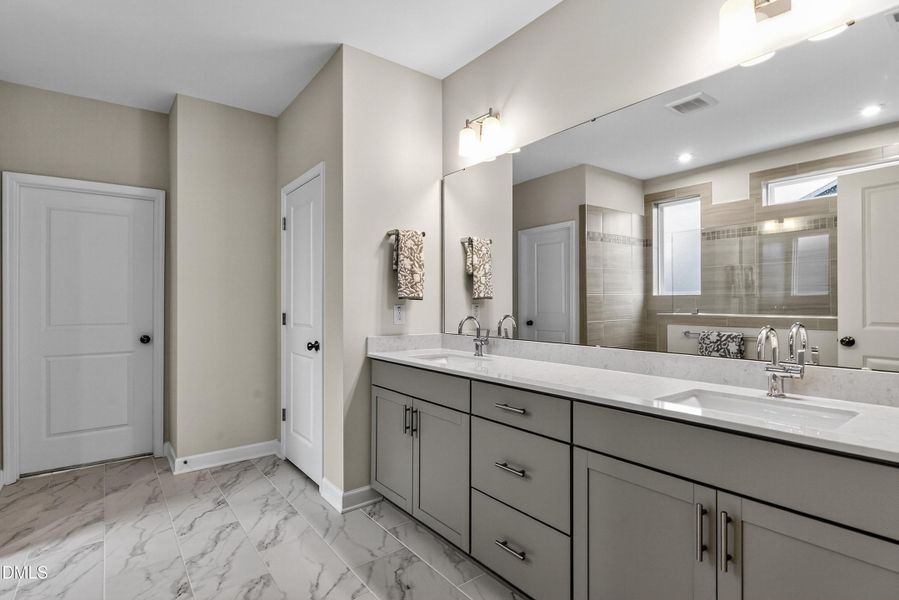 virtual-tour-152350-photo-17591751649546