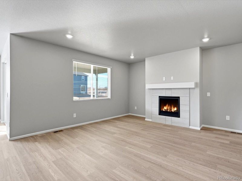 Spacious, unfurnished interior of a new home in , Windsor (Image 16).