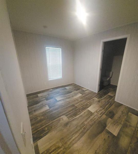 Spacious, unfurnished interior of a new home in , Lake City (Image 12).