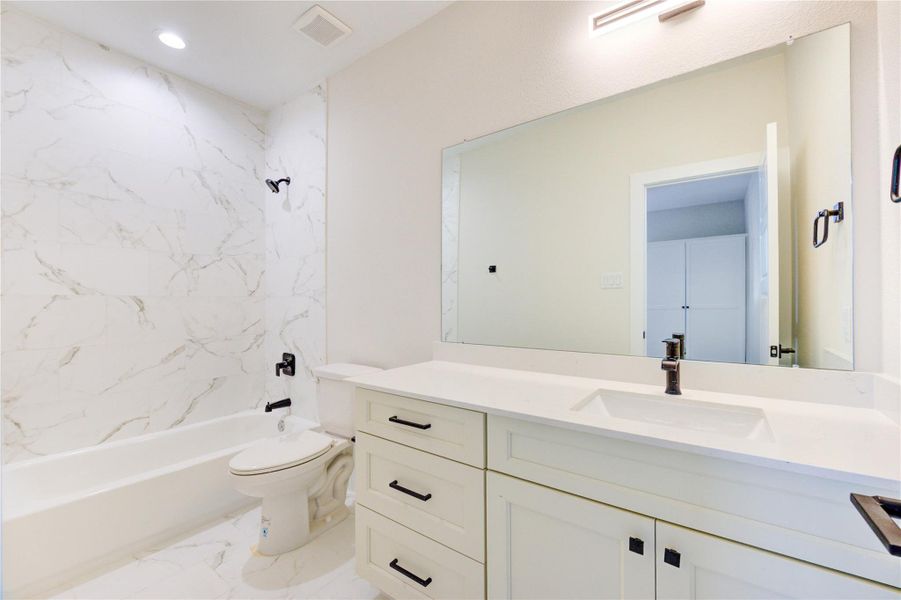 Furnished interior view inside a new home in , Houston (Image 9). Furnished interior view inside a new home in , Houston (Image 9).