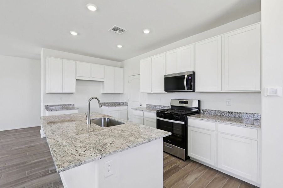Furnished interior view inside a new home in Entrada Del Toro at Rancho Sahuarita, Sahuarita (Image 5).